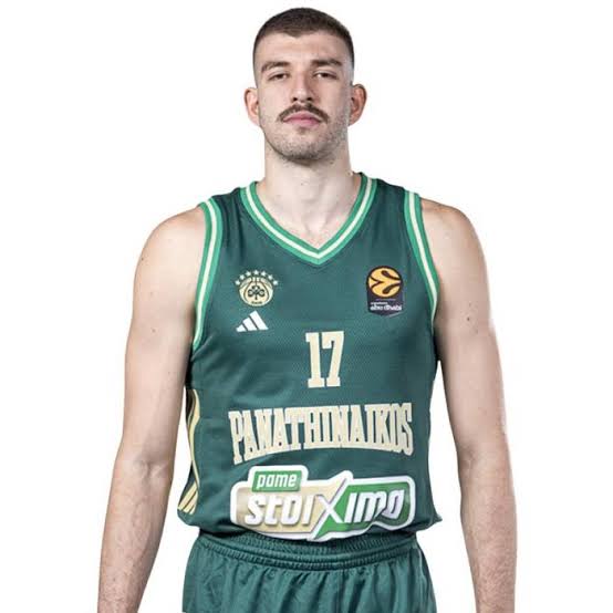 Lesión de Nikos Rogkavopoulos en el partido amistoso del Panathinaikos contra el Maroussi